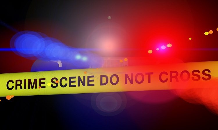 Conductora embiste asistentes y participantes de juego de fútbol infantil en Kansas